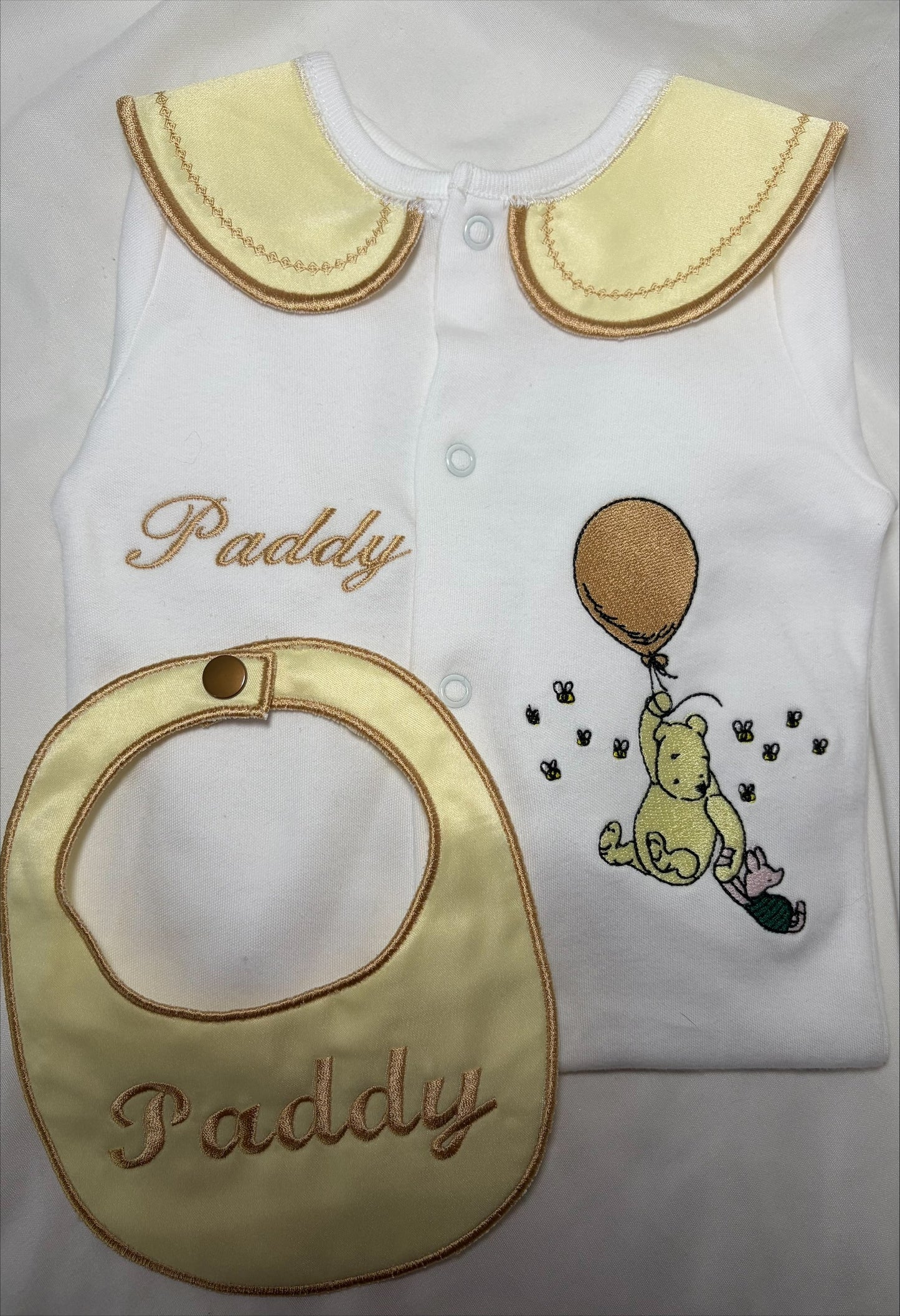 Yellow classic pooh set
