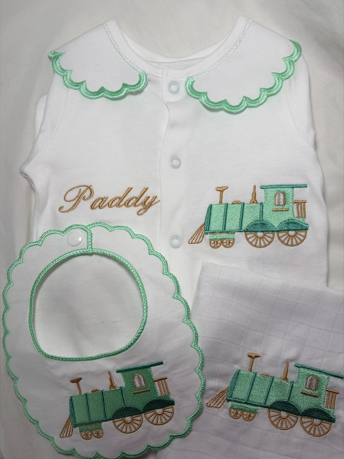 Mint & Gold train set