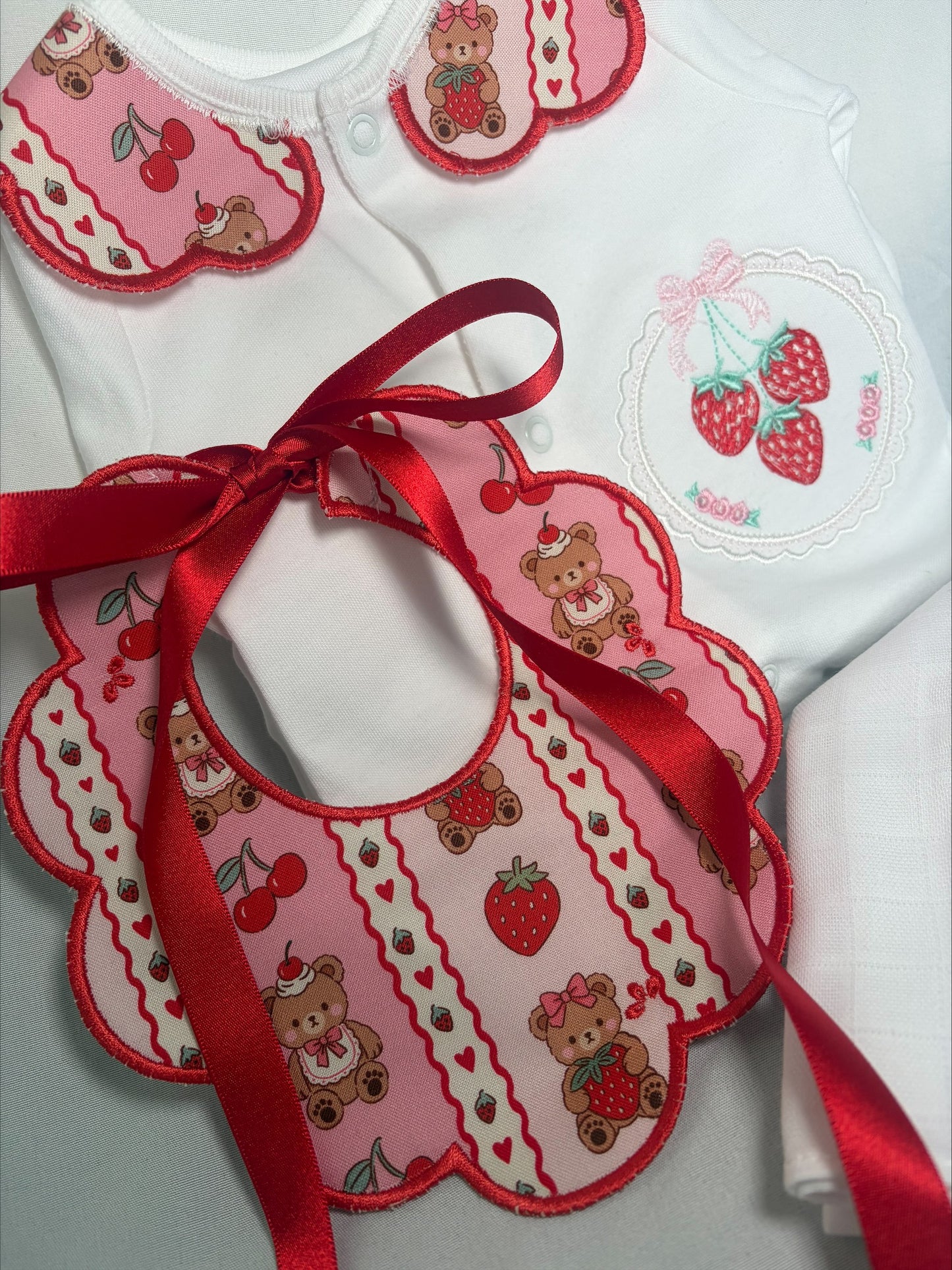 Strawberries and Cream Set